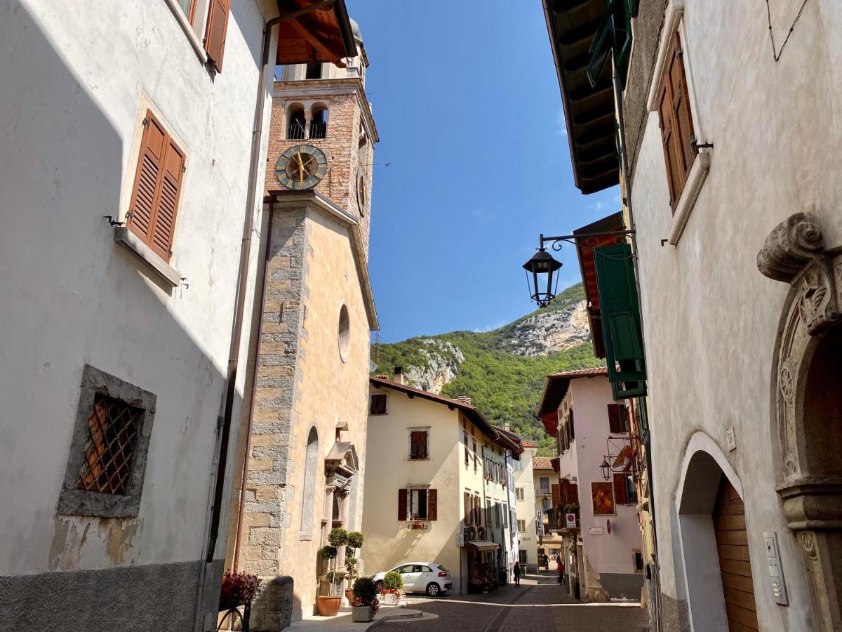 Appartamenti Le Tre Rose Torbole Sul Garda Екстер'єр фото